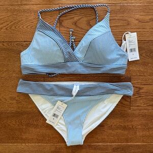 Vineyard Vines Seersucker Blue Striped Bikini, Size S/M